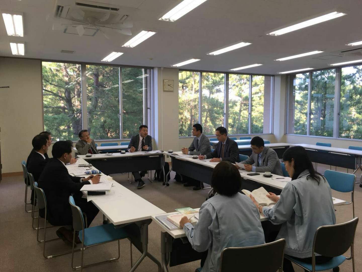 福冈县新宫町税务课工作人员介绍固定资产税征管情况